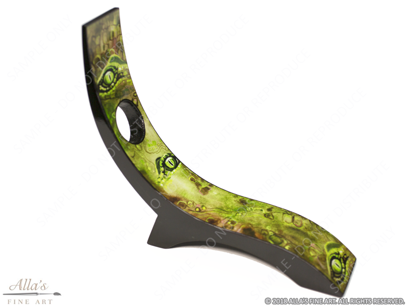 Gator Eye Wine Holder